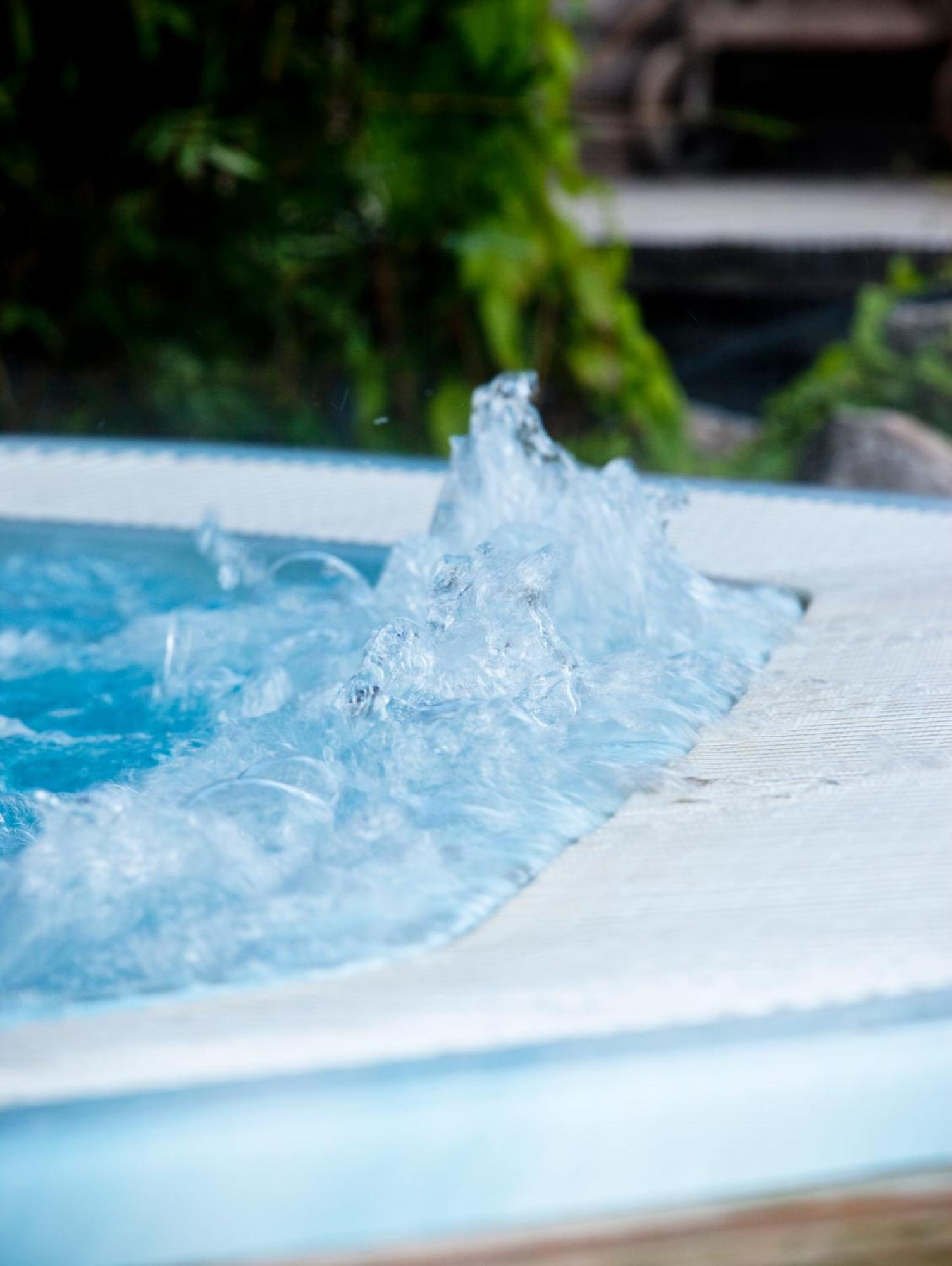 Hotel Thermen ดิลเบค ภายนอก รูปภาพ