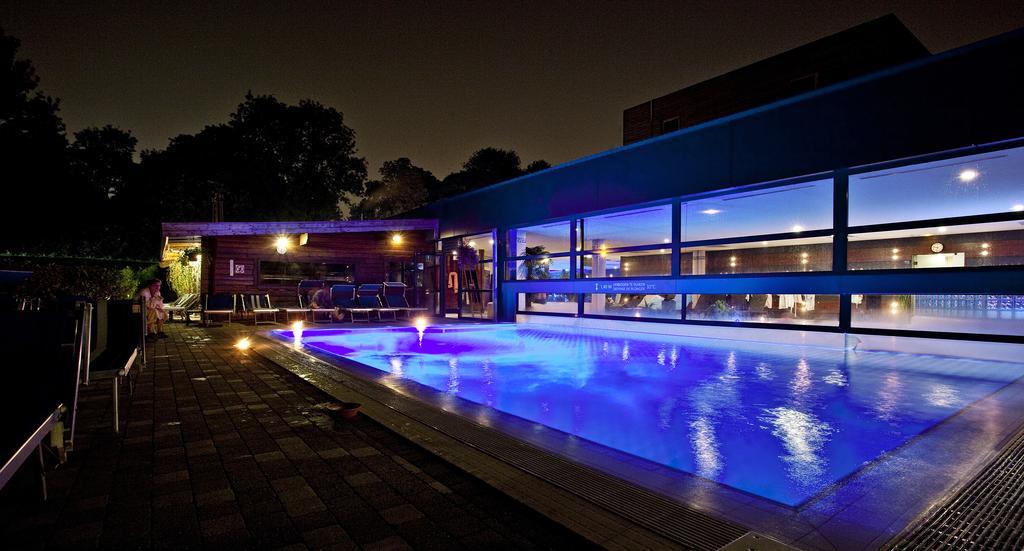 Hotel Thermen ดิลเบค ภายนอก รูปภาพ